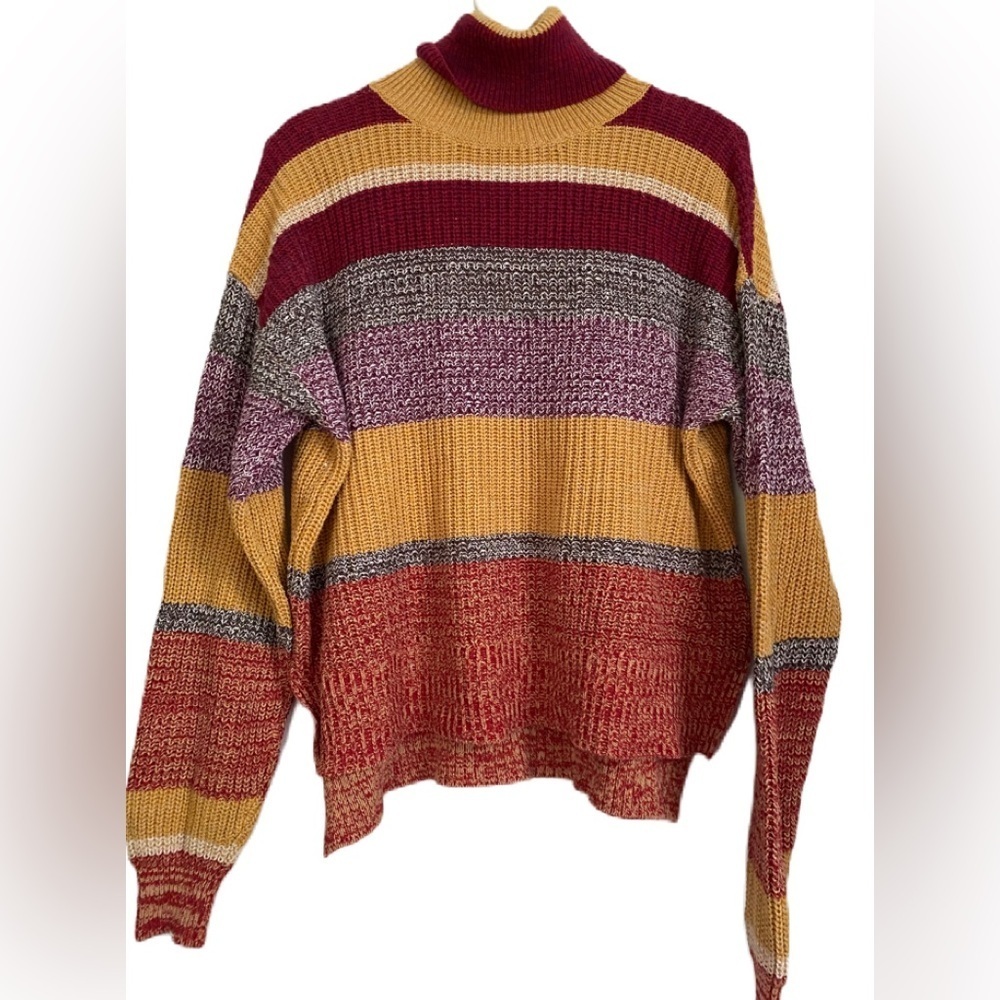 Urban Outfitters Striped Turtleneck Sweater Size: S-P